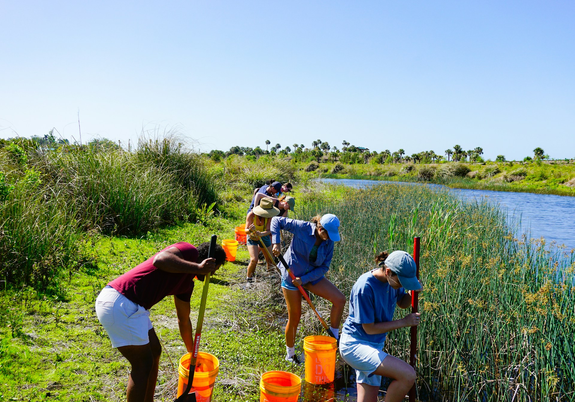 The Power of Unity: Exploring the Connections Formed on the Big Day of Service